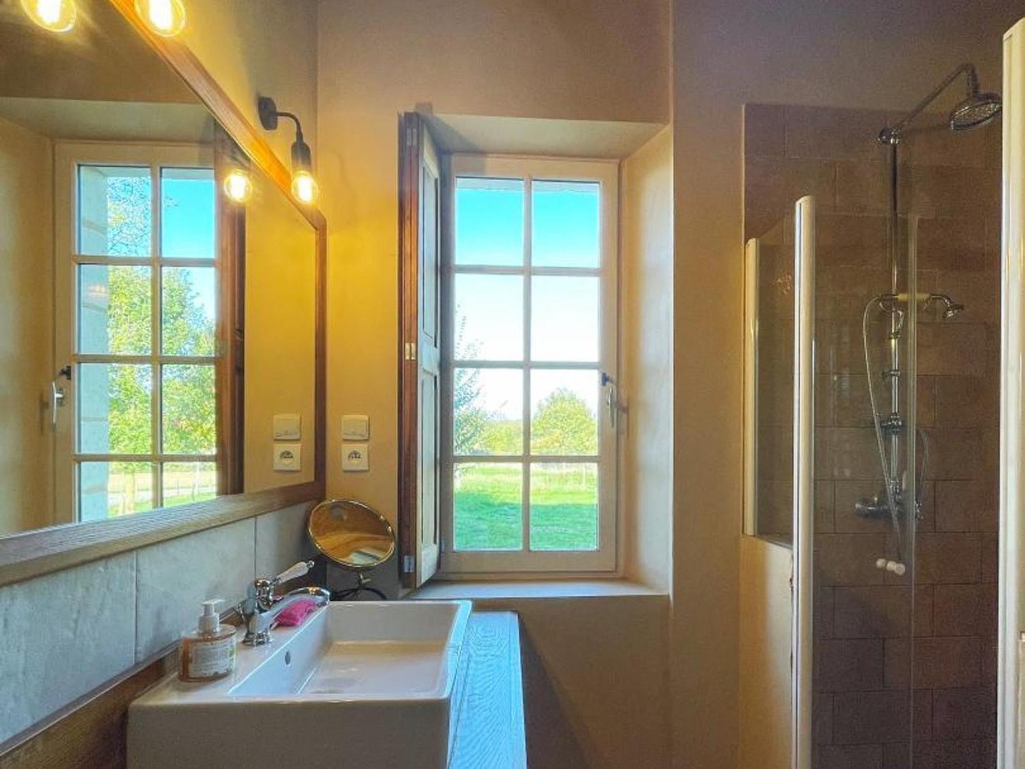 Maison De Charme Avec Piscine Interieure, Grand Jardin, Et Paysages Magnifiques En Pleine Campagne - Fr-1-497-164 Rémalard Eksteriør billede